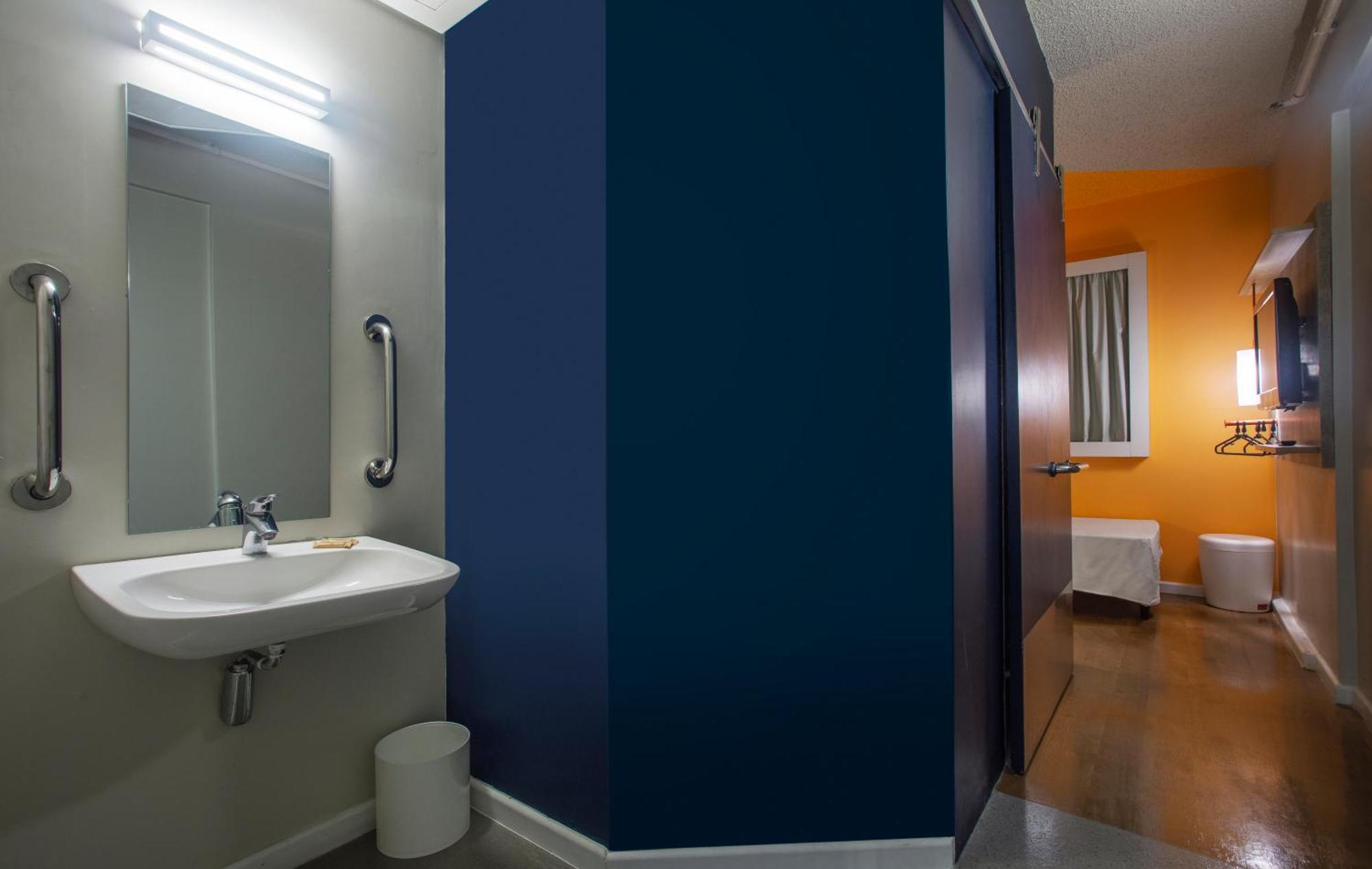 Standard Adapted Room Pull-Out Bed,1743080661:JPEG