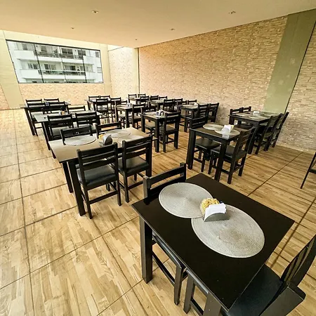 Hotel Pigalle, próximo a Expo São Paulo-2